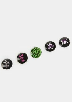 Budget 😉 The Grave 👧 Girls Gift With Purchase She's Alright Button Pack 🛒 7 The Grave Girls Gift With Purchase She's Alright Button Pack
