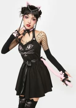 The Grave Girls Right Meow 3-Piece Kitty Set