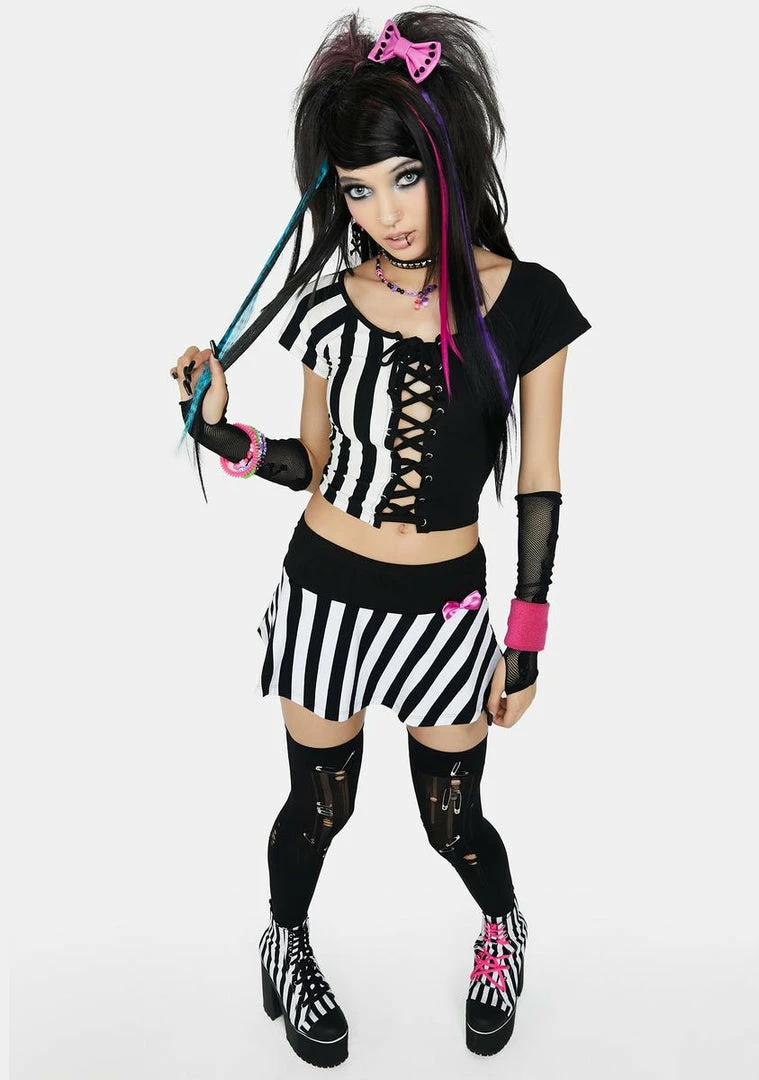 Promo โ๏ธ The Grave ๐ง Girls Dark Drop A Heart Two Tone Top Lace-Up Crop Top ๐ 5 The Grave Girls Dark Drop A Heart Two Tone Top Lace-Up Crop Top