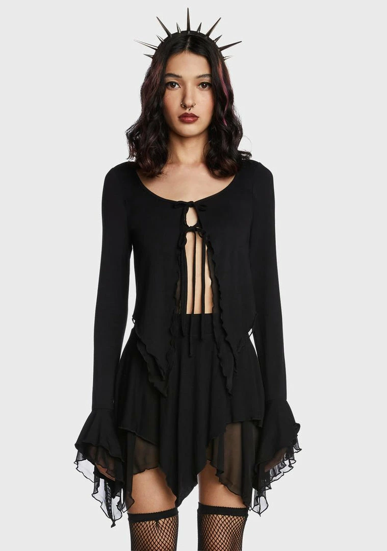 Wholesale ๐ The Grave ๐ง Girls Wait For The Blackout Crop Top ๐ฅฐ 3 The Grave Girls Wait For The Blackout Crop Top